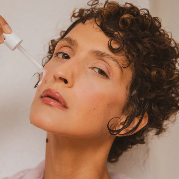 Sérum Facial Natural R+ com Peptídeos Retinol-Like - Auravie