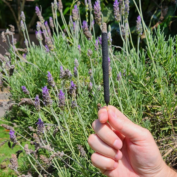 Incenso Natural de Lavanda - Fênix Incensos